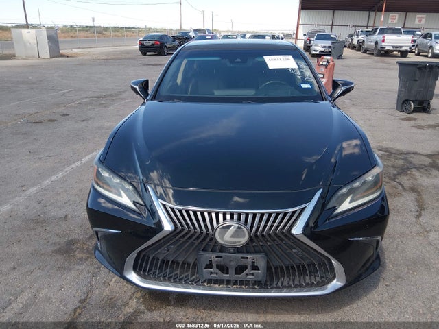 45831226 :رقم المزاد ، 58ABZ1B13KU034945 vin ، 2019 Lexus Es 350 Ultra Luxury مزاد بيع