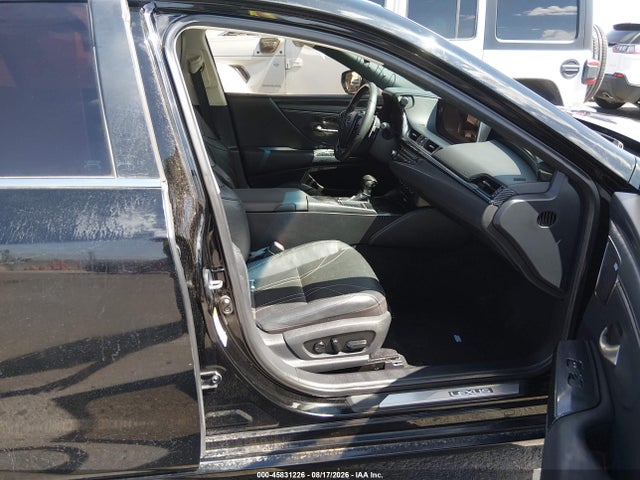 45831226 :رقم المزاد ، 58ABZ1B13KU034945 vin ، 2019 Lexus Es 350 Ultra Luxury مزاد بيع