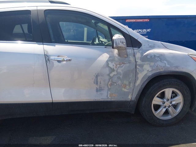 45831229 :رقم المزاد ، KL7CJLSB9KB963154 vin ، 2019 Chevrolet Trax Lt مزاد بيع
