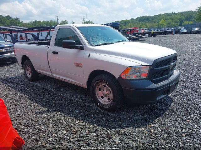 Продаж на аукціоні авто 2018 Ram 1500 Tradesman  4x2 8' Box, vin: 3C6JR6DG7JG255415, номер лоту: 45831230