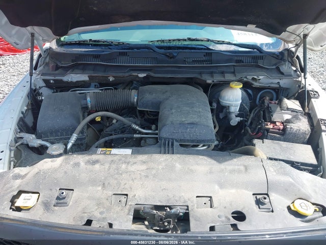 45831230 :رقم المزاد ، 3C6JR6DG7JG255415 vin ، 2018 Ram 1500 Tradesman  4x2 8' Box مزاد بيع