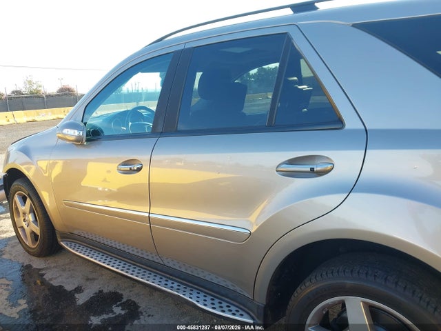 45831287 :رقم المزاد ، 4JGBB72E48A427865 vin ، 2008 Mercedes-benz Ml 550 4matic مزاد بيع