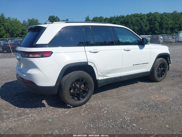 Продажа на аукционе авто 2024 Jeep Grand Cherokee Altitude 4x4, vin: 1C4RJHAG4R8934451, номер лота: 45831288