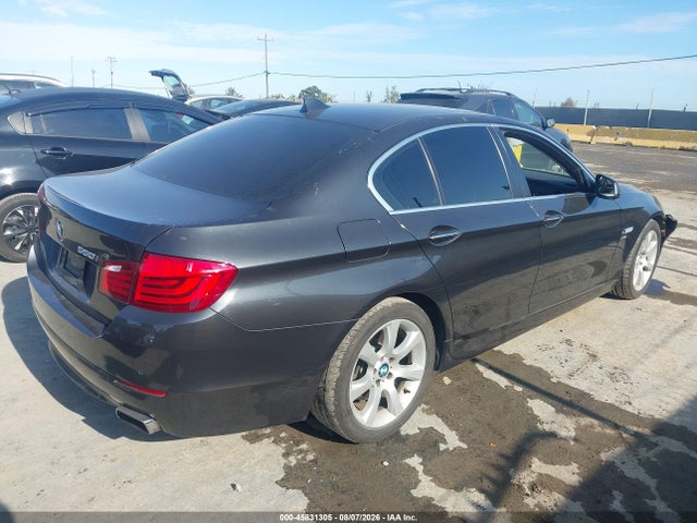 2012 Bmw 550i Xdrive მანქანა იყიდება აუქციონზე, vin: WBAFU9C59CC787413, აუქციონის ნომერი: 45831305