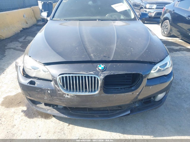 2012 Bmw 550i Xdrive მანქანა იყიდება აუქციონზე, vin: WBAFU9C59CC787413, აუქციონის ნომერი: 45831305