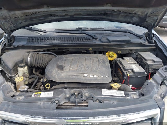 2014 Chrysler Town & Country Touring მანქანა იყიდება აუქციონზე, vin: 2C4RC1BG3ER271307, აუქციონის ნომერი: 45831321