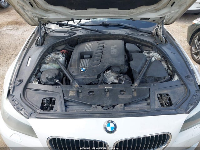 45831327 :رقم المزاد ، WBAFR1C5XBC746631 vin ، 2011 Bmw 528i مزاد بيع