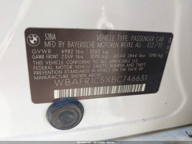 45831327 :رقم المزاد ، WBAFR1C5XBC746631 vin ، 2011 Bmw 528i مزاد بيع