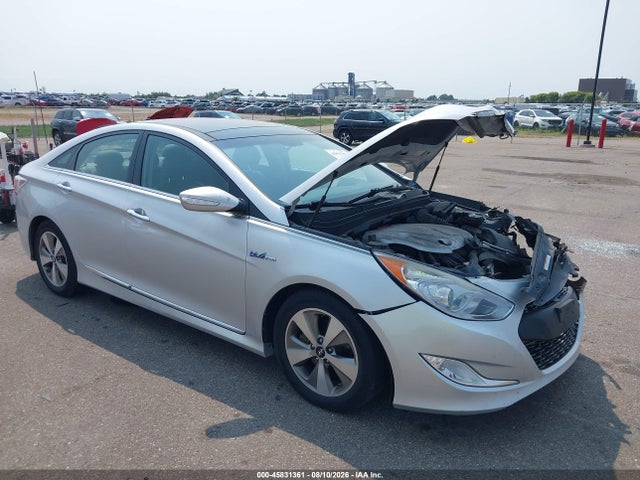 Auction sale of the 2012 Hyundai Sonata Hybrid, vin: KMHEC4A42CA031587, lot number: 45831361