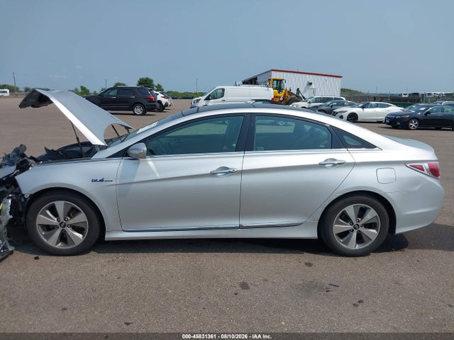 Продаж на аукціоні авто 2012 Hyundai Sonata Hybrid, vin: KMHEC4A42CA031587, номер лоту: 45831361