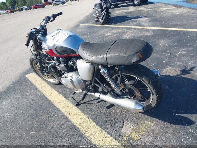 Продаж на аукціоні авто 2011 Triumph Motorcycle Bonneville, vin: SMT900K14BT490619, номер лоту: 45831373