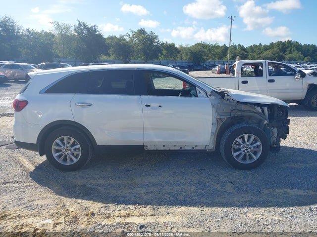 2020 Kia Sorento 2.4l L მანქანა იყიდება აუქციონზე, vin: 5XYPG4A31LG711604, აუქციონის ნომერი: 45831375