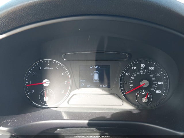 2020 Kia Sorento 2.4l L მანქანა იყიდება აუქციონზე, vin: 5XYPG4A31LG711604, აუქციონის ნომერი: 45831375