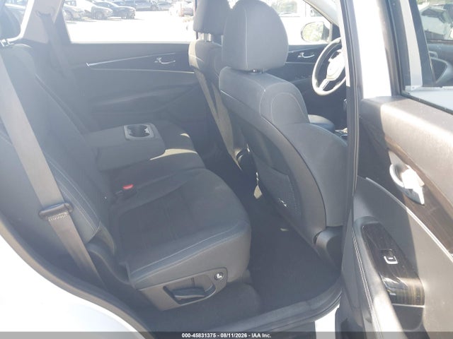 2020 Kia Sorento 2.4l L მანქანა იყიდება აუქციონზე, vin: 5XYPG4A31LG711604, აუქციონის ნომერი: 45831375