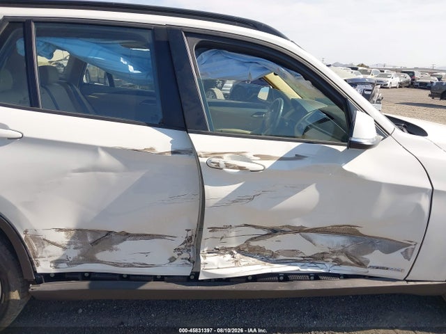 BMW X1 Sdrive28i 2014 WBAVM1C57EVW53018 Image 6