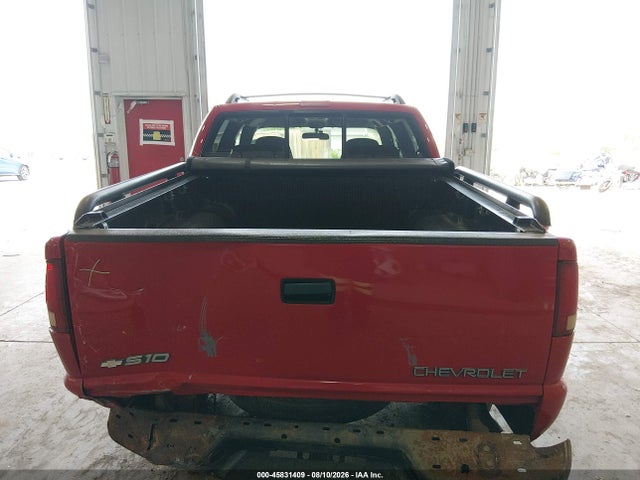 45831409 :رقم المزاد ، 1GCDT13X14K147705 vin ، 2004 Chevrolet S-10 Ls مزاد بيع