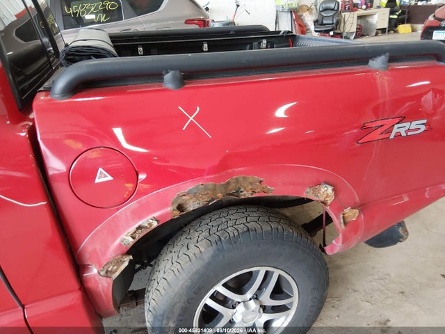 45831409 :رقم المزاد ، 1GCDT13X14K147705 vin ، 2004 Chevrolet S-10 Ls مزاد بيع