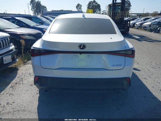 Lexus IS 300 2022 JTHDA1D28N5122193 Image 17