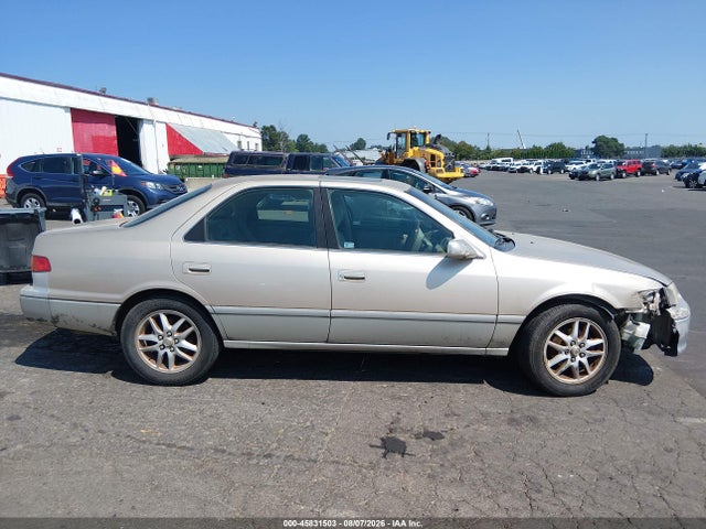 45831503 :رقم المزاد ، JT2BF22K110313781 vin ، 2001 Toyota Camry Le V6 مزاد بيع
