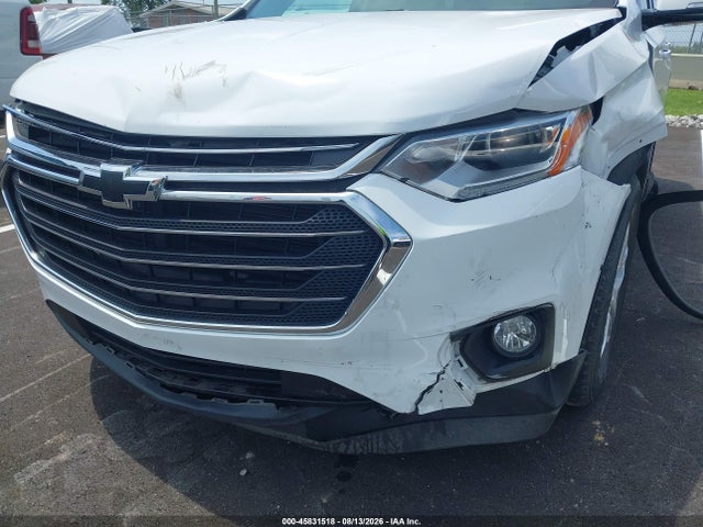 1GNERGKW3JJ242225 Chevrolet Traverse Lt Cloth