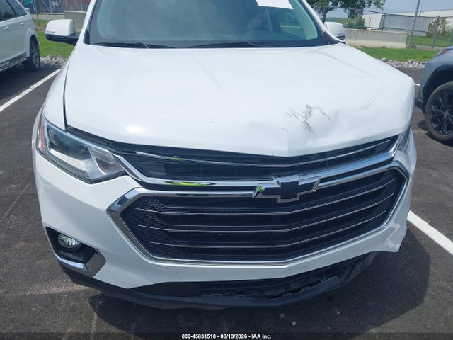 1GNERGKW3JJ242225 Chevrolet Traverse Lt Cloth
