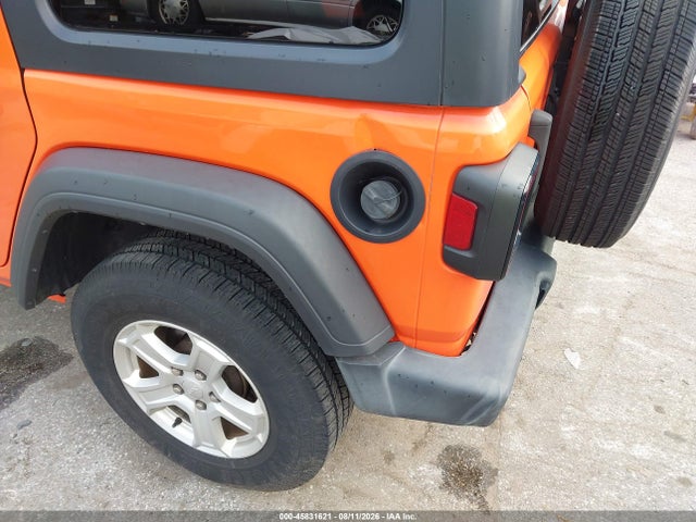 45831621 :رقم المزاد ، 1C4HJXDG1KW659205 vin ، 2019 Jeep Wrangler Unlimited Sport S 4x4 مزاد بيع