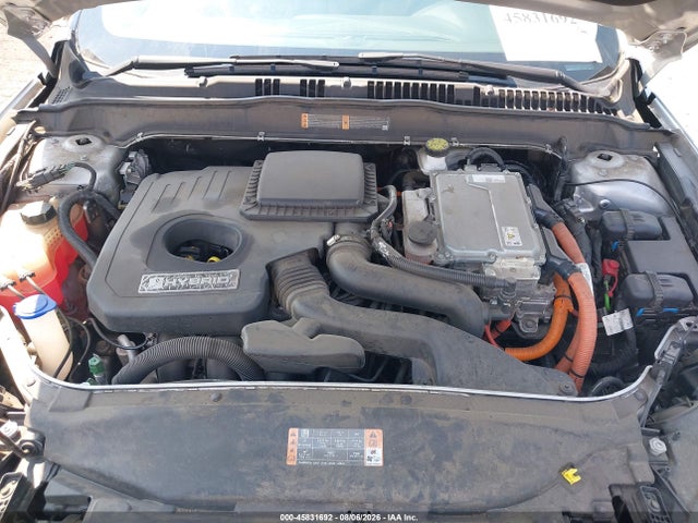 3FA6P0UU3JR141882 Ford Fusion Hybrid S