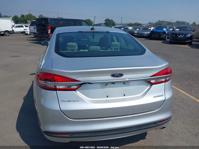 3FA6P0UU3JR141882 Ford Fusion Hybrid S