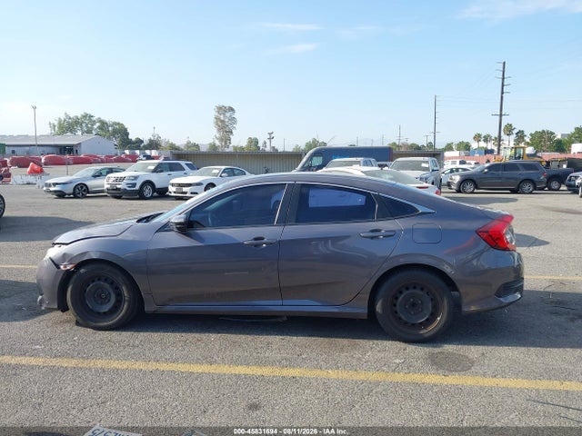 Honda Civic Lx 2018 2HGFC2F5XJH565189 Image 15