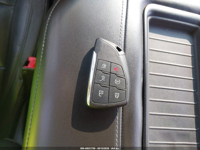 45831706 :رقم المزاد ، 1GNSKPKD1MR216296 vin ، 2021 Chevrolet Tahoe Z71 مزاد بيع