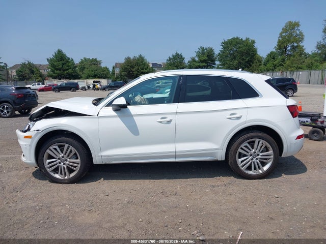 Продаж на аукціоні авто 2020 Audi Q5 Premium Plus 45 Tfsi Quattro S Tronic, vin: WA1BNAFY8L2028127, номер лоту: 45831760