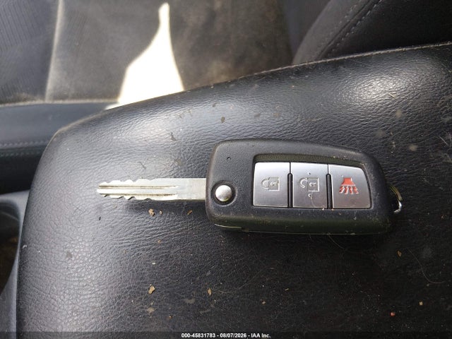 2016 Nissan Rogue S მანქანა იყიდება აუქციონზე, vin: KNMAT2MT1GP605352, აუქციონის ნომერი: 45831783