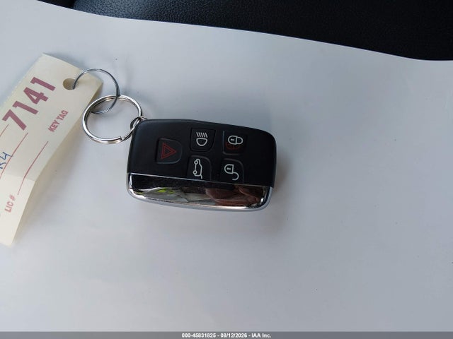 45831825 :رقم المزاد ، SALAG2V62GA807710 vin ، 2016 Land Rover Lr4 مزاد بيع