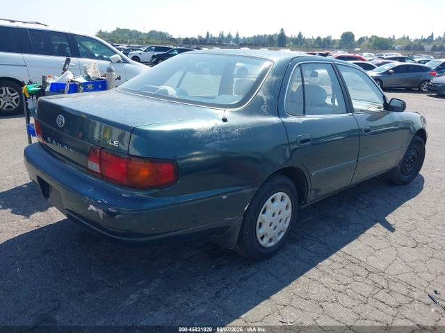 Продажа на аукционе авто 1996 Toyota Camry Dx/le/xle, vin: JT2BG12K8T0391694, номер лота: 45831828