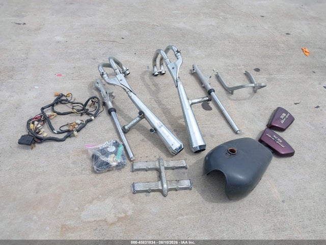45831834 :رقم المزاد ، 3J6009041 vin ، 1980 Yamaha 175 مزاد بيع