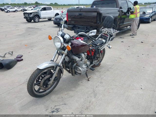 45831834 :رقم المزاد ، 3J6009041 vin ، 1980 Yamaha 175 مزاد بيع