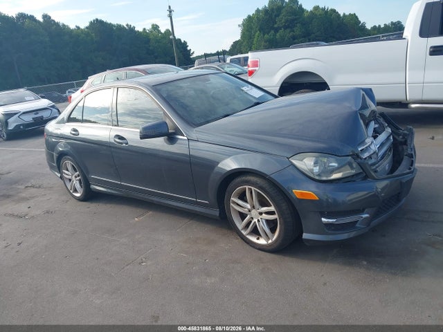 45831865 :رقم المزاد ، WDDGF4HB6DA871503 vin ، 2013 Mercedes-benz C 250 Sport مزاد بيع