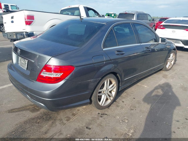 45831865 :رقم المزاد ، WDDGF4HB6DA871503 vin ، 2013 Mercedes-benz C 250 Sport مزاد بيع