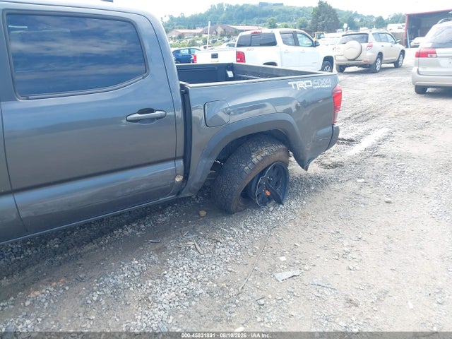 45831891 :رقم المزاد ، 3TMCZ5AN3JM186111 vin ، 2018 Toyota Tacoma Trd Off Road مزاد بيع