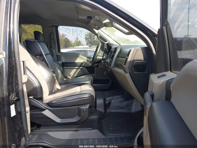 45831900 :رقم المزاد ، 1FT8X3DT0KEC49764 vin ، 2019 Ford F-350 Xlt مزاد بيع