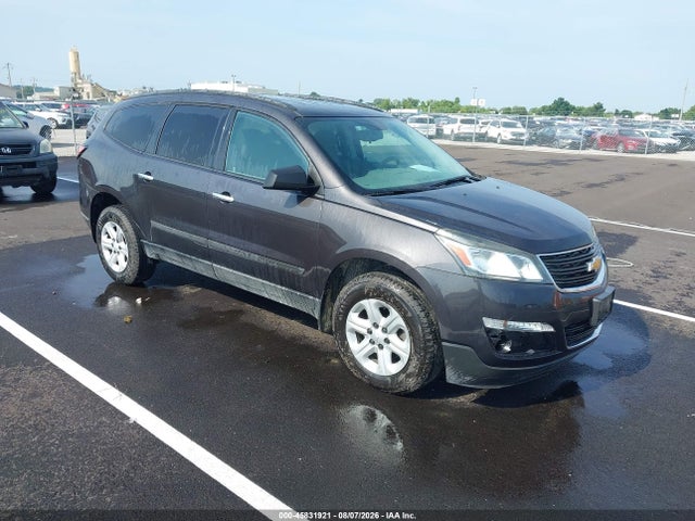 45831921 :رقم المزاد ، 1GNKRFED7HJ203123 vin ، 2017 Chevrolet Traverse Ls مزاد بيع