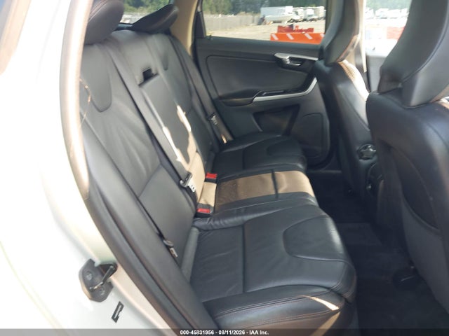 Продаж на аукціоні авто 2010 Volvo Xc60 T6/t6 R-design, vin: YV4992DZ1A2021329, номер лоту: 45831956