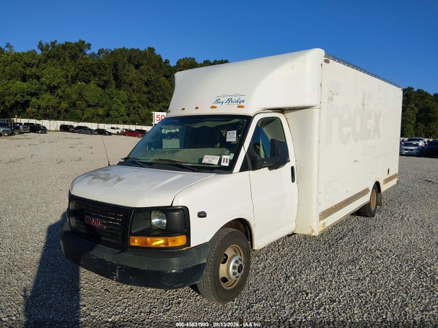 45831983 :رقم المزاد ، 1GD37TCG5H1106206 vin ، 2017 Gmc Savana Cutaway Work Van مزاد بيع