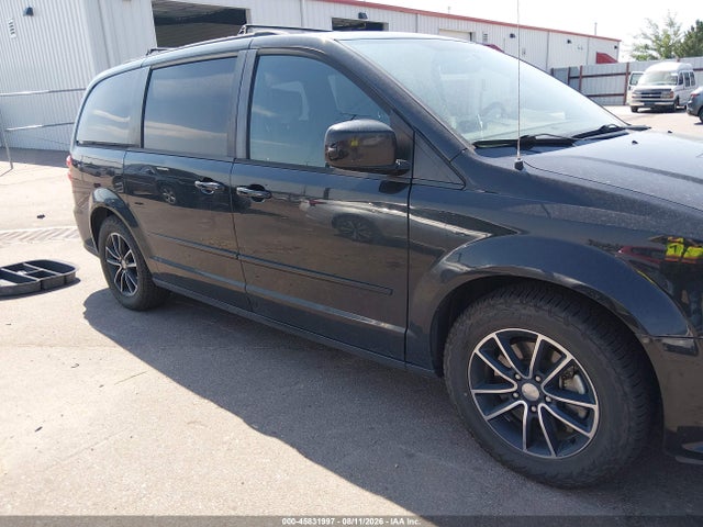 45831997 :رقم المزاد ، 2C4RDGEG8GR375550 vin ، 2016 Dodge Grand Caravan R/t مزاد بيع