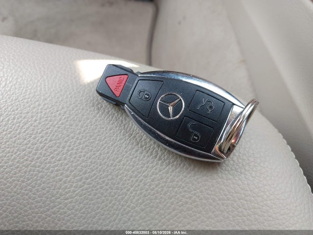 Продажа на аукционе авто 2013 Mercedes-benz E 350 4matic, vin: WDDHH8JBXDA728151, номер лота: 45832003