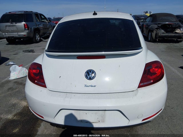 2016 Volkswagen Beetle 1.8t Se მანქანა იყიდება აუქციონზე, vin: 3VWJ17AT1GM615177, აუქციონის ნომერი: 45832013