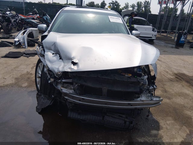 Продаж на аукціоні авто 2017 Subaru Legacy 2.5i Premium, vin: 4S3BNAH63H3014641, номер лоту: 45832016
