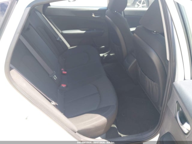 Продажа на аукционе авто 2018 Kia Optima Lx, vin: KNAGT4L39J5235985, номер лота: 45832028