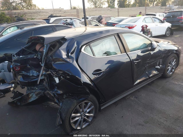 Продаж на аукціоні авто 2021 Mazda Mazda3 2.5 S, vin: JM1BPAJL2M1305700, номер лоту: 45832043