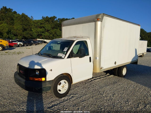 45832047 :رقم المزاد ، 1GB3G3CGXF1118339 vin ، 2015 Chevrolet Express Cutaway 3500 مزاد بيع